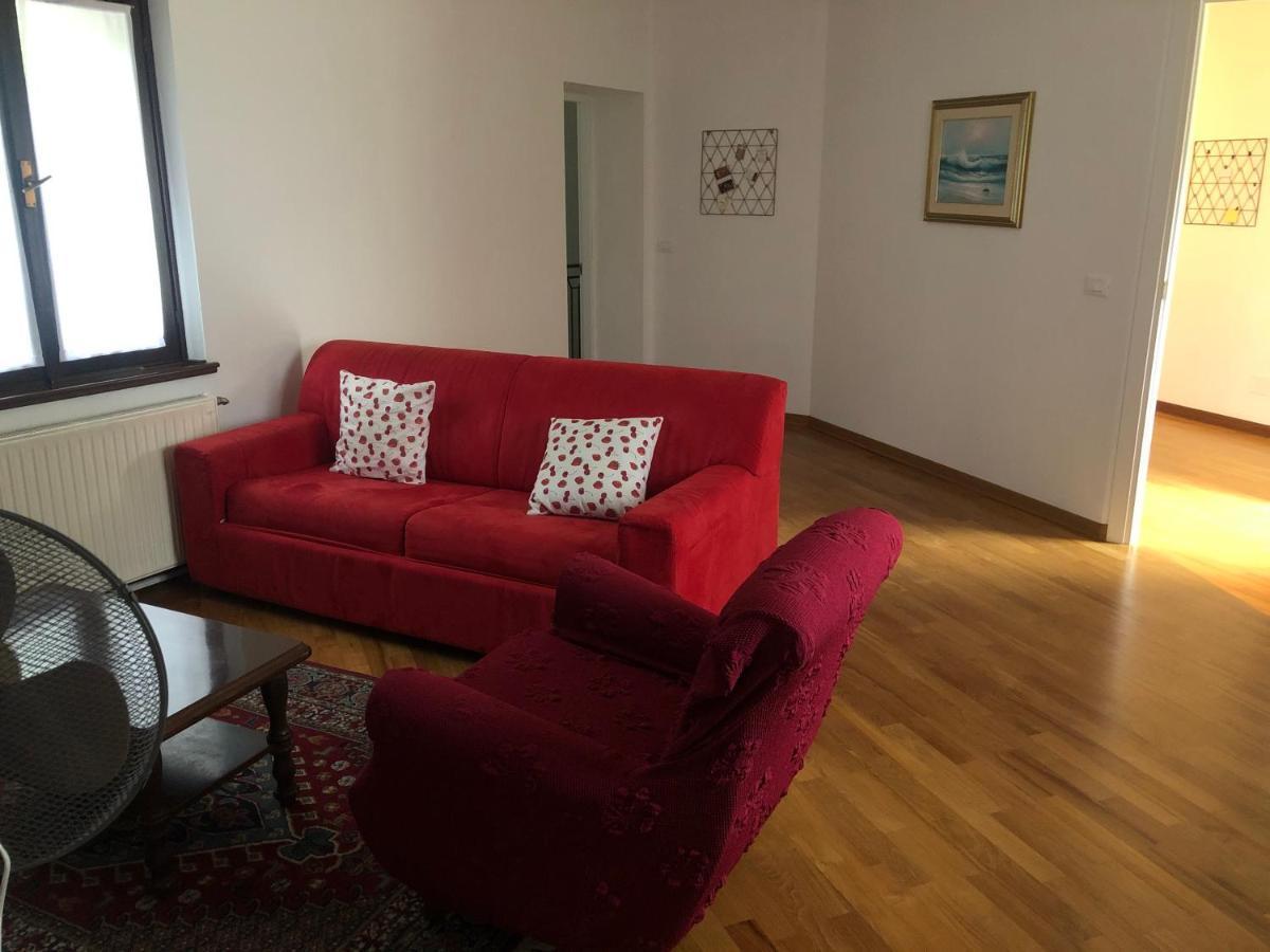 Fragole E Menta Hotell Attimis Exteriör bild